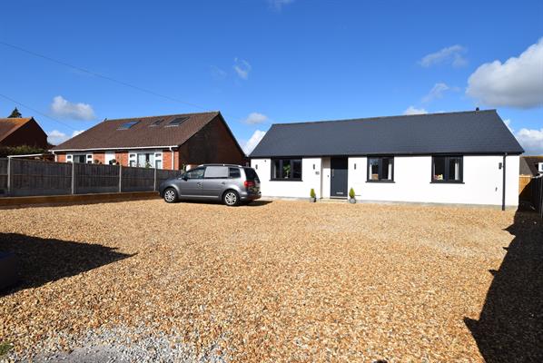 Stonehenge Road, Durrington, SP4 8BP