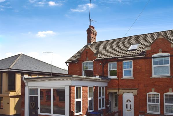 Bulford Road, Durrington, SP4 8HB