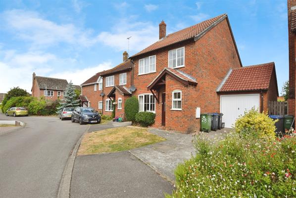 Vicarage Gardens, Netheravon, SP4 9RW