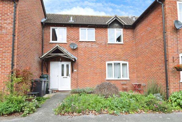 Vicarage Gardens, Netheravon, SP4 9RW