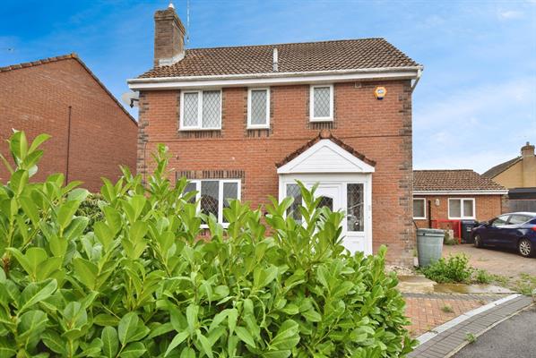 Avondown Road, Durrington, SP4 8JE