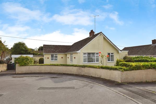 Hillview Close, Amesbury, SP4 7AB