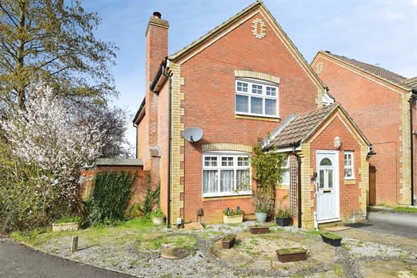 McKie Road, Amesbury, SP4 7XD