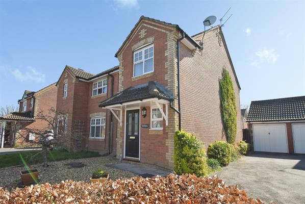 McKie Road, Amesbury, SP4 7XD