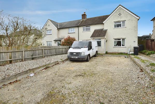 Salisbury Road, Amesbury, SP4 7HJ
