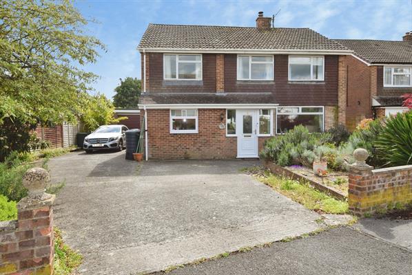 Meadway, Shrewton, SP3 4HE