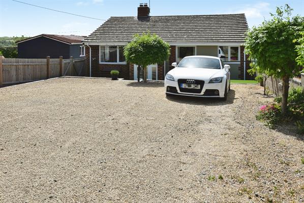 Pertwood, Larkhill Road, Durrington, SP4 8DS
