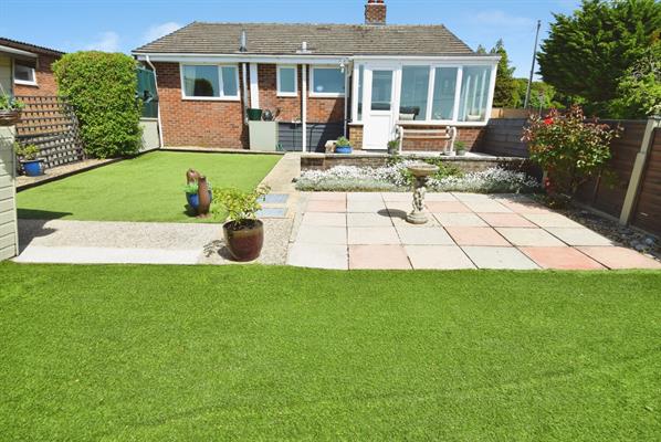 Pertwood, Larkhill Road, Durrington, SP4 8DS