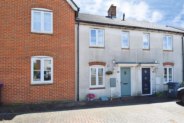 Pouncette Close, Amesbury, SP4 7FN