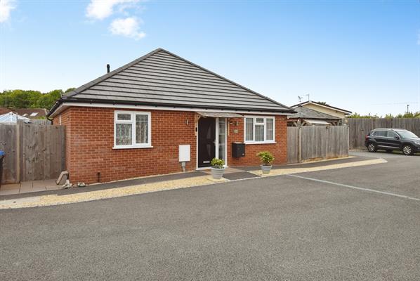 Porton Road, Amesbury, SP4 7LL