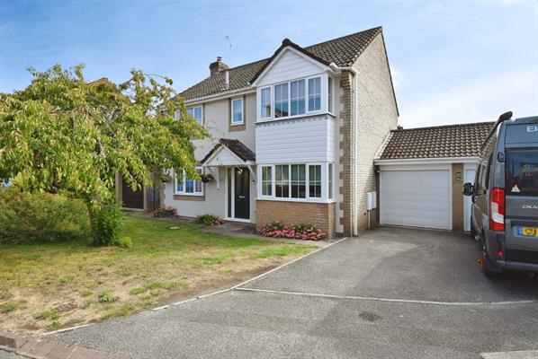 Heron Walk, Durrington, SP4 8LH