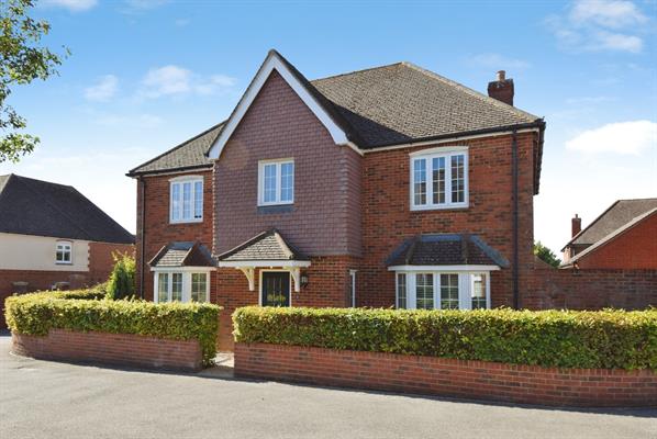 Barnard Field, Amesbury, SP4 7FF