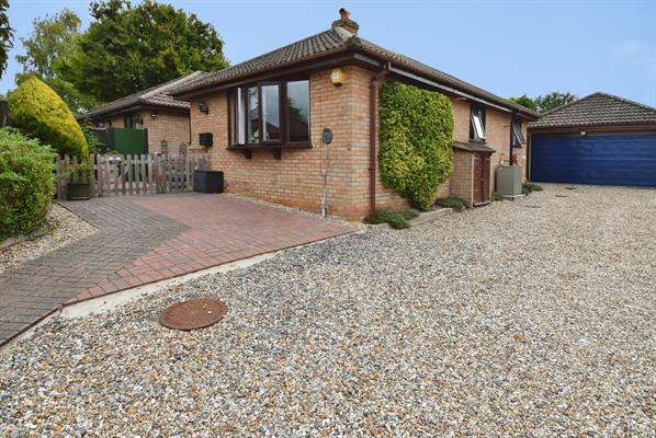 Hilltop Close, Shrewton, SP3 4EB